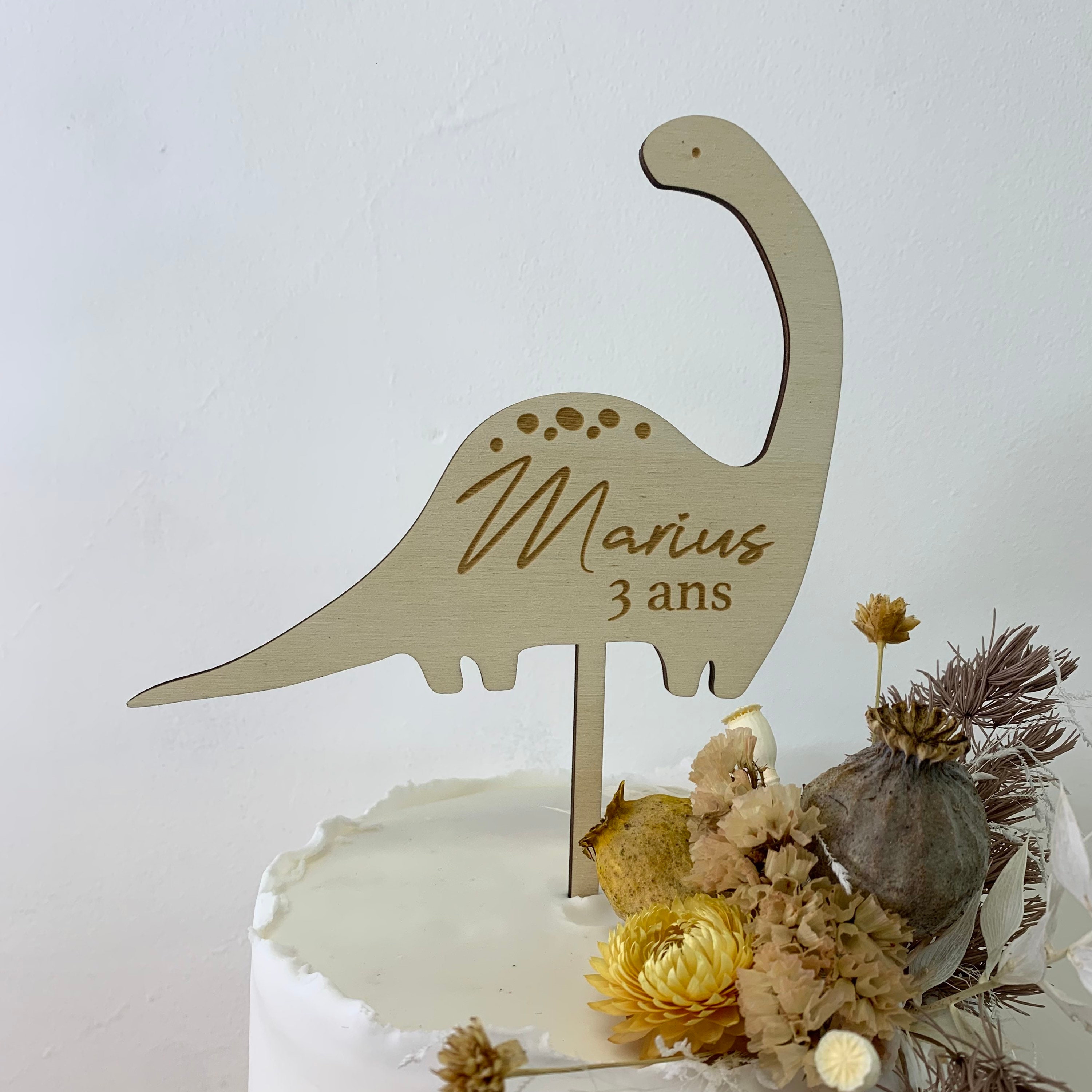 Cake topper personnalisé dinosaure enfant - anniversaire- baptême - vernis  norme alimentaire - Un grand marché