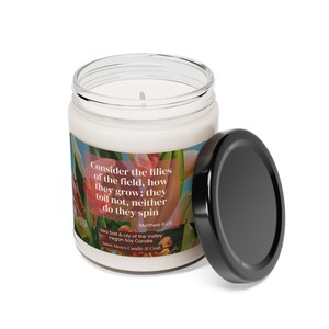 Consider the Lilies Scented Soy Candle, 9oz zdjęcie 2