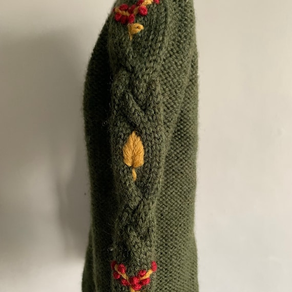 Cable Knit Green Cardigan with Autumnal Embroider… - image 5