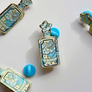 Enamel Pin, Witch Potions, Magical Potions, Cute Enamel Pins, Kawaii ...