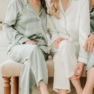 Sage Green Personalised Wedding Bridesmaid Pyjamas Women’s Sage Green Pyjamas Women’s Gift Bridal party and Bridal Gift