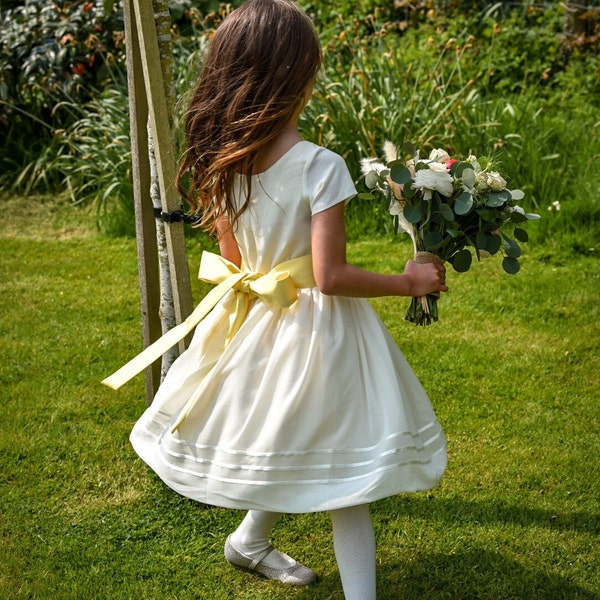 Lemon Yellow Sash Belt for Dress for Flower Girl, Junior Bridesmaid, Colour Sash in 40 colours, Wedding Christening Girl's Dress