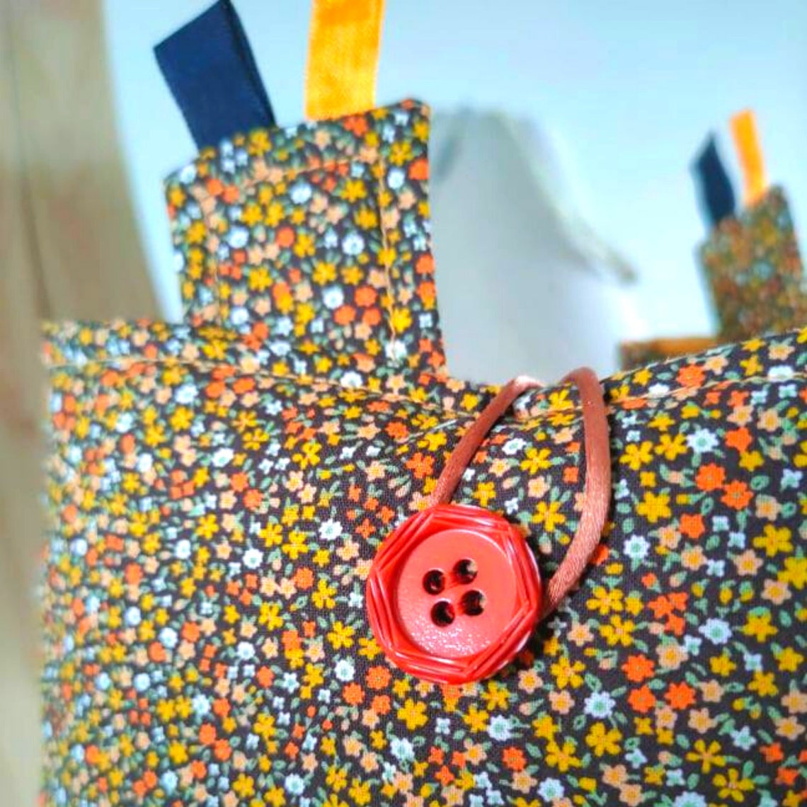 Pochette de livre en tissus Fleurs d