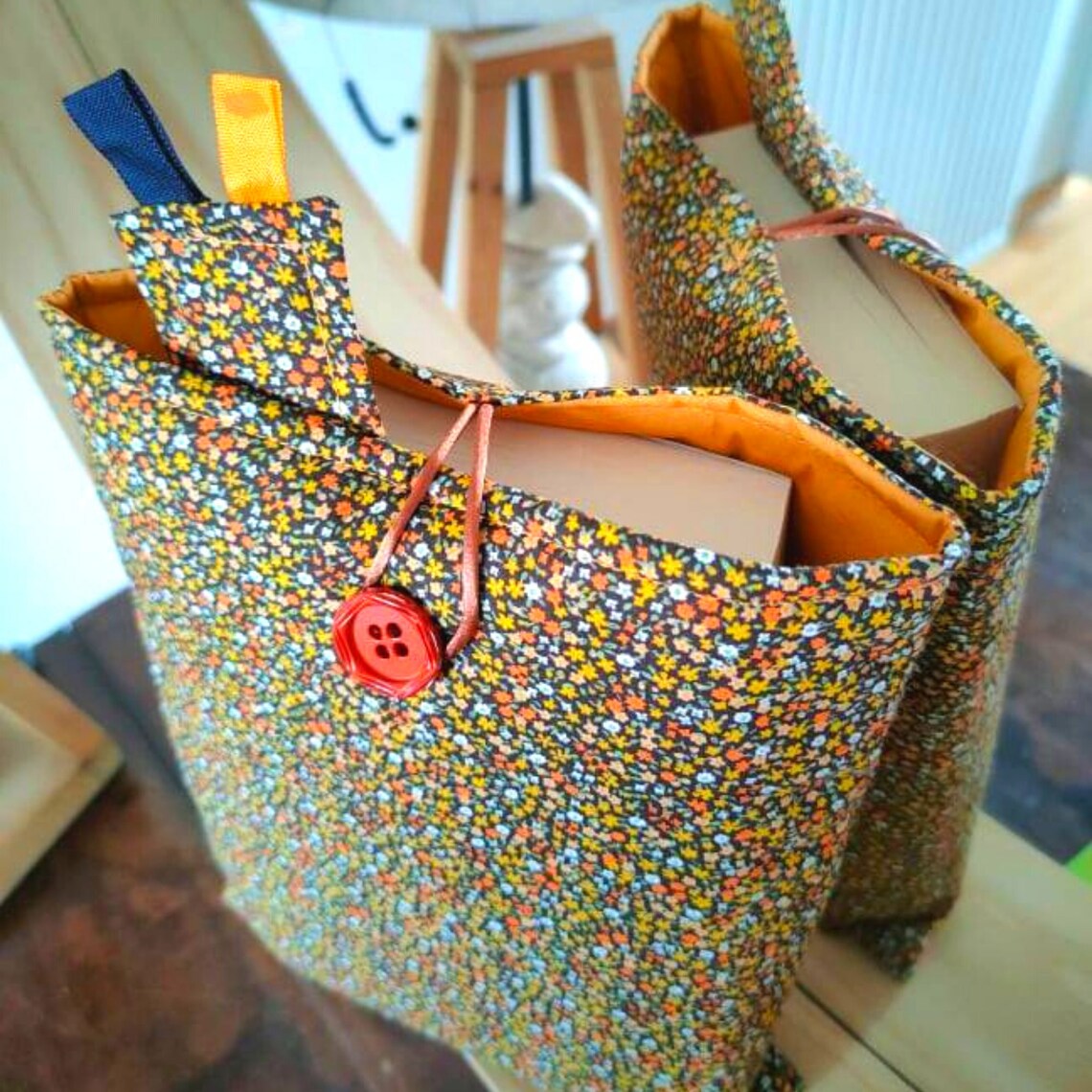 Pochette de livre en tissus Fleurs d