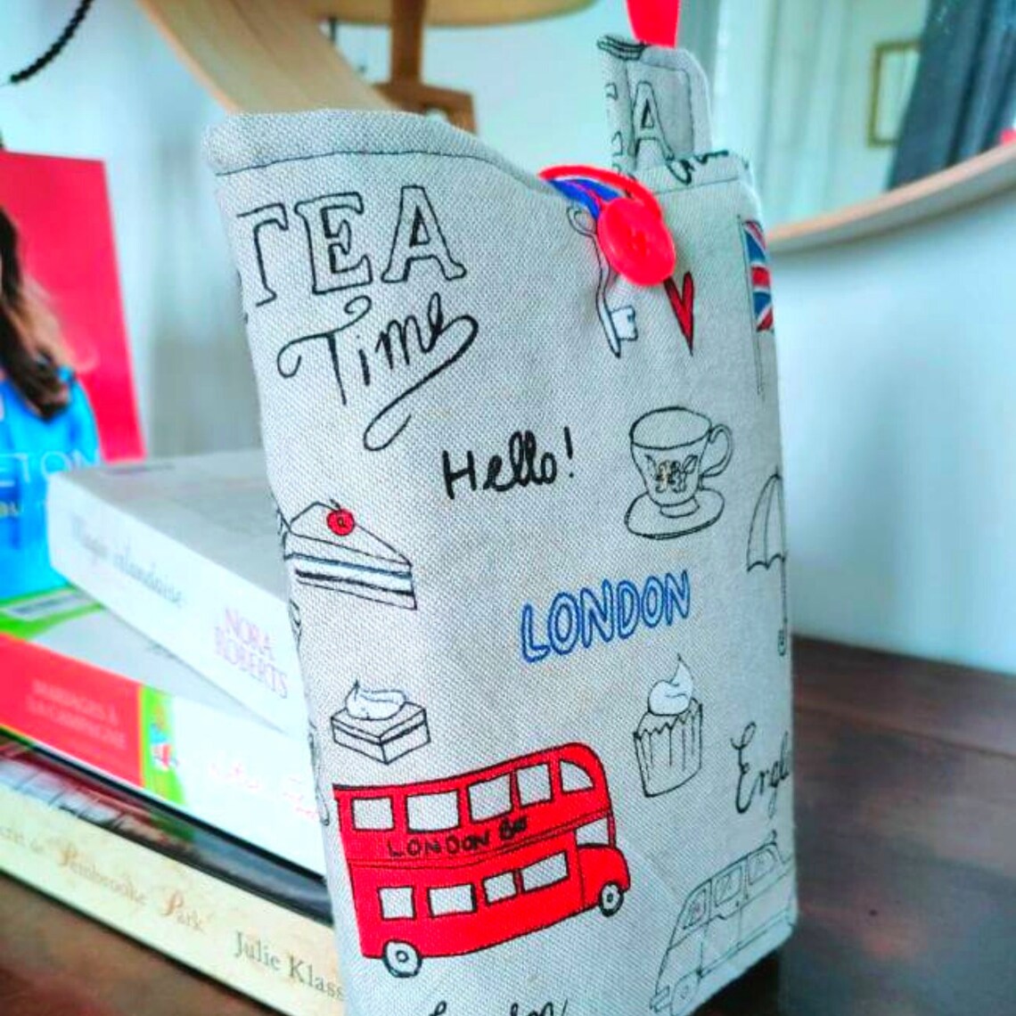Funda de libro de tela London con marcador Etsy