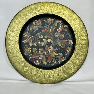 Decorative Wood Plate With Hand Painted Rosemaling. 10.25” Diameter