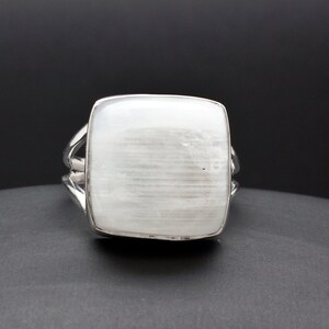 Sterling Silver Moonstone Ring Size 7