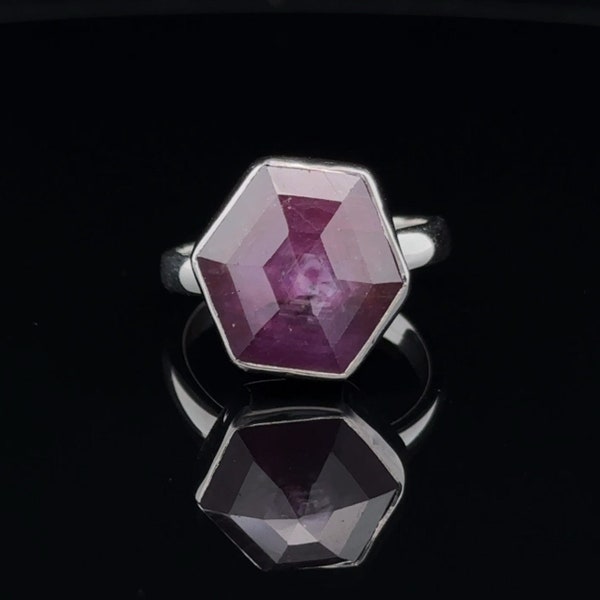 Sterling Silver Star Ruby Ring Size 7