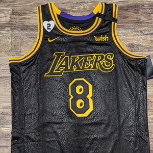 kobes shirt
