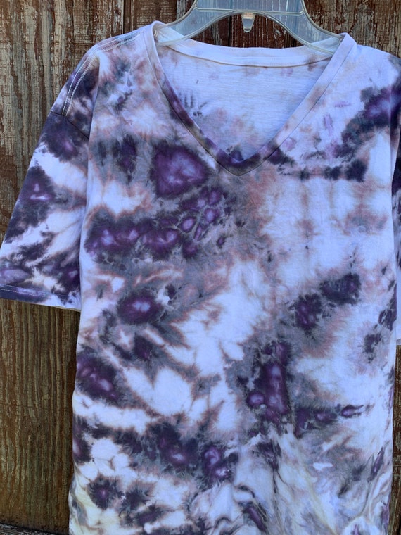 Purple Chariote Ice Dye Tie Dyed T-shirt // Unisex Adult | Etsy