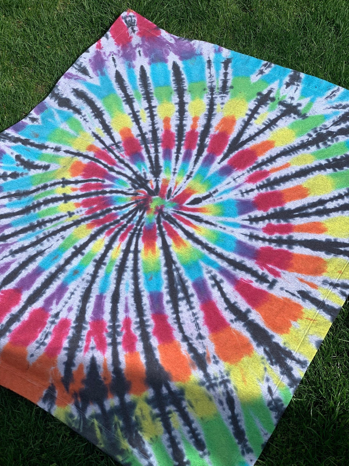 Custom Tie Dye Stadium Blanket // Tie Dye Blanket // Picnic Etsy