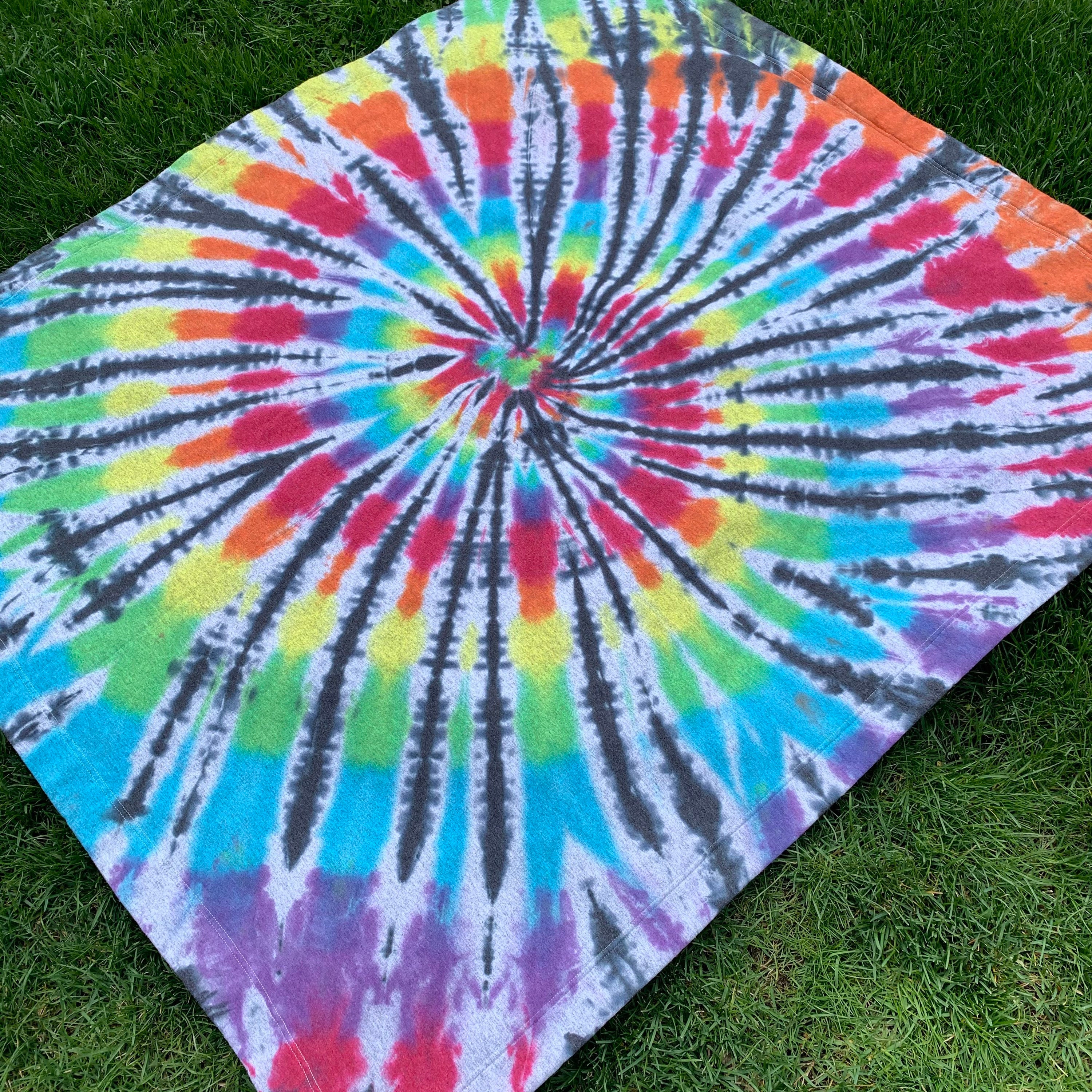 Purple tie dye blanket new arrivals