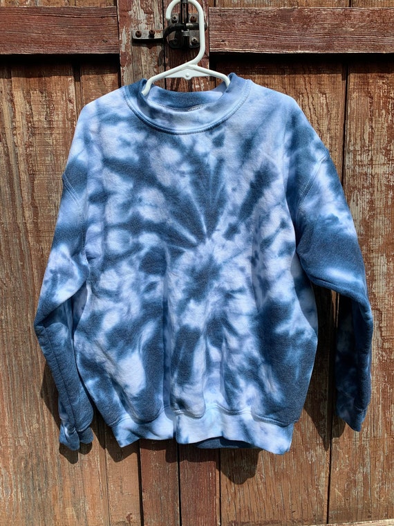 indigo tie dye sweatshirt
