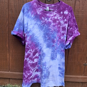 Purple Sunset Tie Dye Shirt // Purple Tie Dye // Crumbled Tie - Etsy