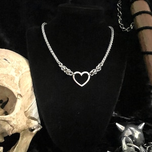 Chainmail heart necklace