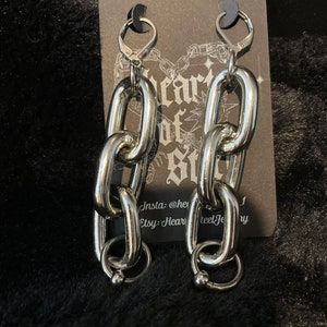 Lightweight Chunky chain earrings