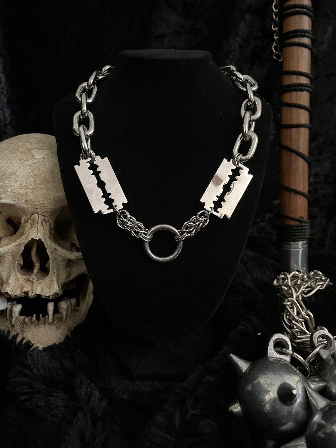 Razor Blade Chainmaille Necklace - Etsy