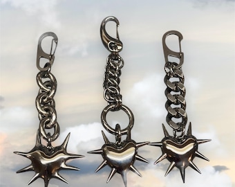 Spikey Heart keychain