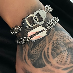 Handcuff/ razor Chainmail bracelet
