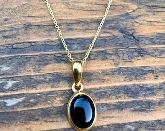 Collana delicata in onice nera placcata oro 18 carati in argento sterling: gioielli minimalisti