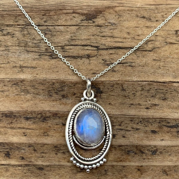 Moonstone  necklace, Delicate necklace, Boho moonstone necklace, Rainbow moonstone  oval necklace, Sterling silver moonstone necklace