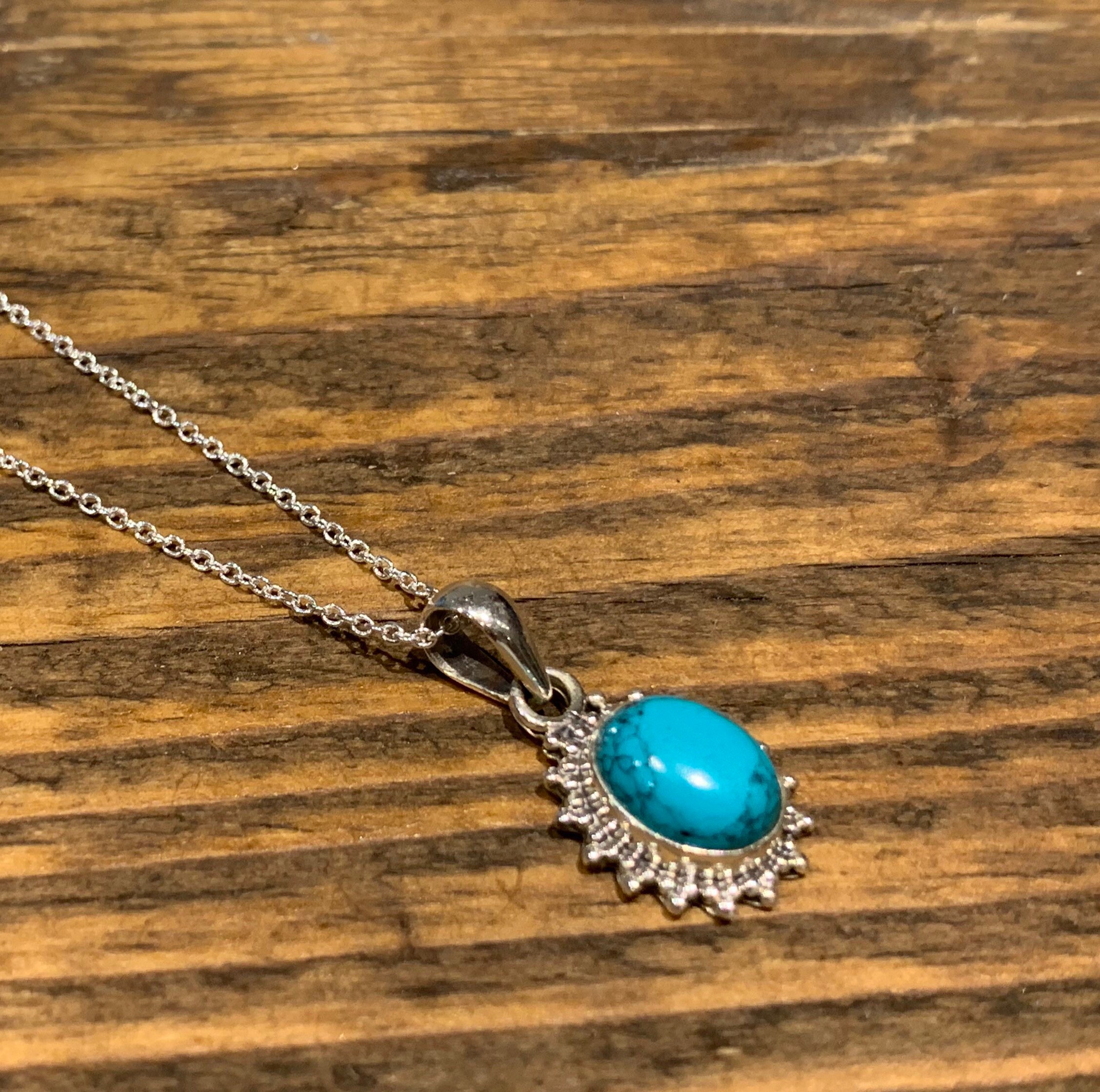 ペンダント　ネックレス　ターコイズ　スターリング　ヴィンテージ スターリングシルバーのターコイズネックレス：繊細なボヘミアン風サン