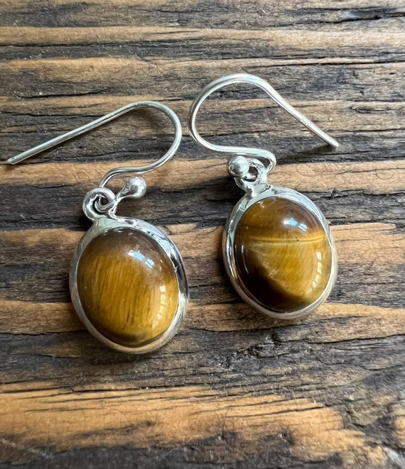 Sterling Silver Oval Tigers Eye Earrings Sterling Silver Oval Tigers Eye Earrings