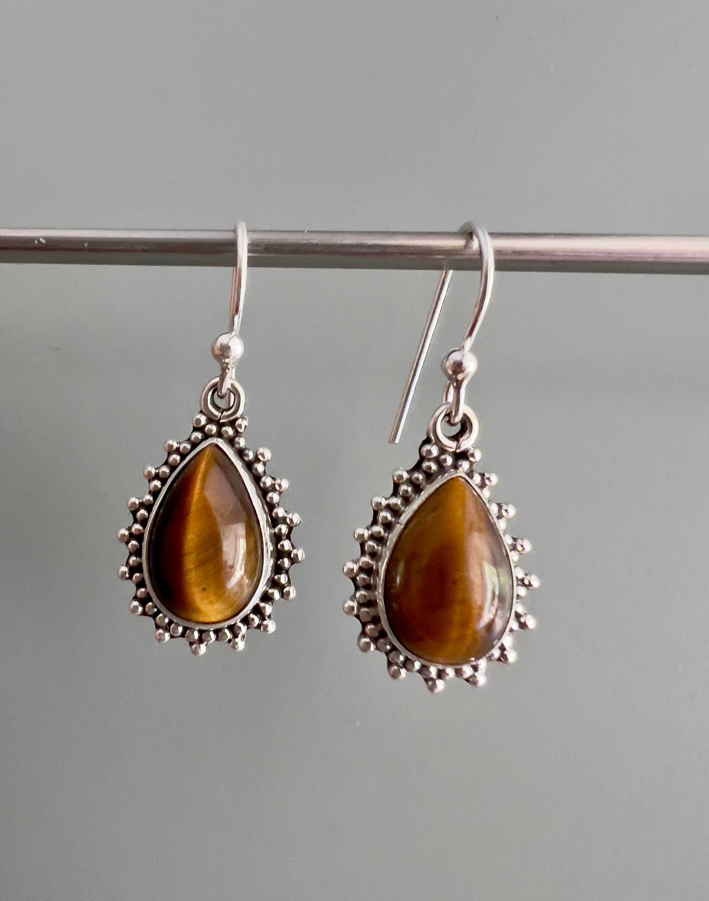 ピアス Brass Rhinestone Tiger Eye Clip On Earrings Other Brass Rhinestone Tiger Eye Clip On Earrings | Grailed