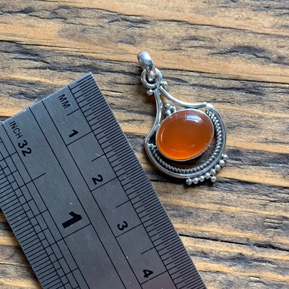 スターリングシルバーのカーネリアンネックレス：ヴィンテージ風