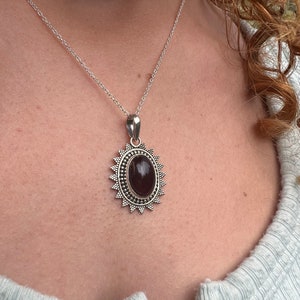 Garnet necklace, silver Garnet necklace, Boho necklace, Garnet Oval necklace, Sterling silver necklace, Gift for her, mother&#39;s day gift