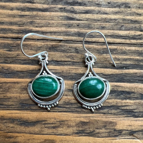 Malachite earrings , Oval earrings , Boho green earrings , Green oval earrings , Sterling silver green earrings , gift for her, mother day