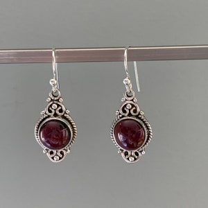 Garnet earrings, silver Garnet earrings, Boho garnet earrings, Teardrop garnet earrings, Sterling silver earrings, January birthstone