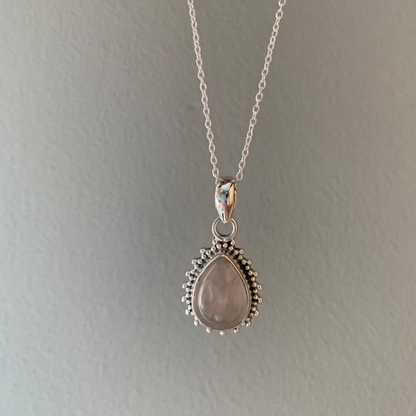 Rose quartz necklace, Delicate necklace, Boho rose quartz necklace, Rose quartz  oval necklace, Sterling silver necklace, Gift for her