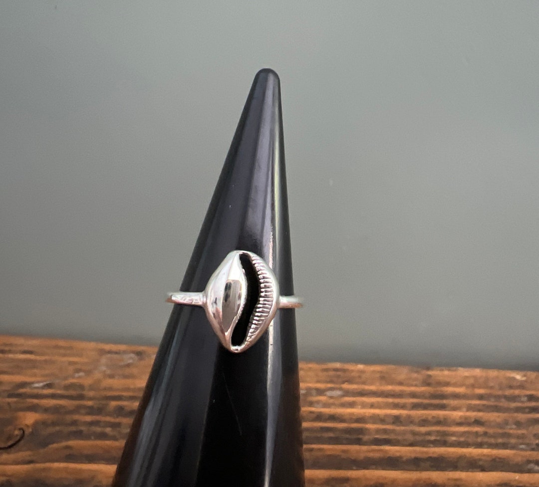 Silver Shell Ring Sterling Silver Shell Ring: Boho Beach Jewelry - Etsy