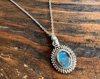 Sterling Silver Labradorite Necklace: Boho Pendant Gift