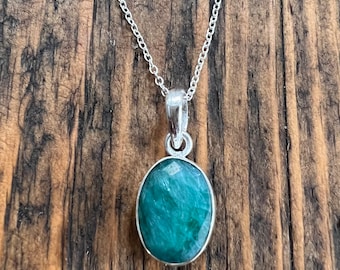 Faceted Emerald Sterling Silver Necklace - May Birthstone