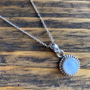 Tiny Moonstone  necklace, Delicate necklace, Boho moonstone necklace, Rainbow moonstone  oval necklace, Sterling silver moonstone necklace
