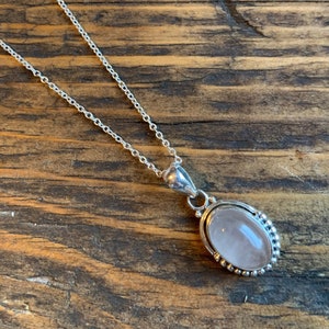 Rose quartz necklace, boho necklace,  rose quartz oval necklace, sterling silver pink  necklace, delicate necklace