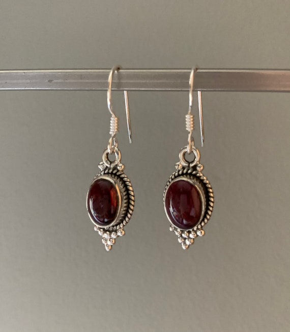Sterling Silver Dangle Earrings - Garnet Sterling Silver Dangle Earrings - Garnet