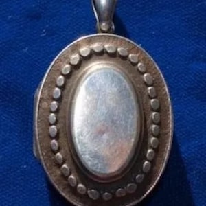 Victorian Sterling Oval Locket with Hair and Awesone Picture!
