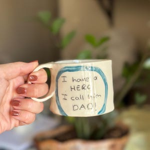 Papa Becher Design Keramik Handgemachte Keramik Becher Handwerk Geschenkidee Kaffeetasse Geschenk für Sie Einzigartige personalisierte Geburtstag Jahrestag Geschenk