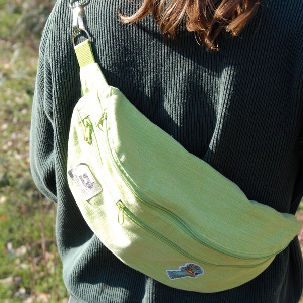 Crossbag / Cross-Over-Bag grasgrün Jeans - Umhängetasche Handtasche Upcycling Unikat