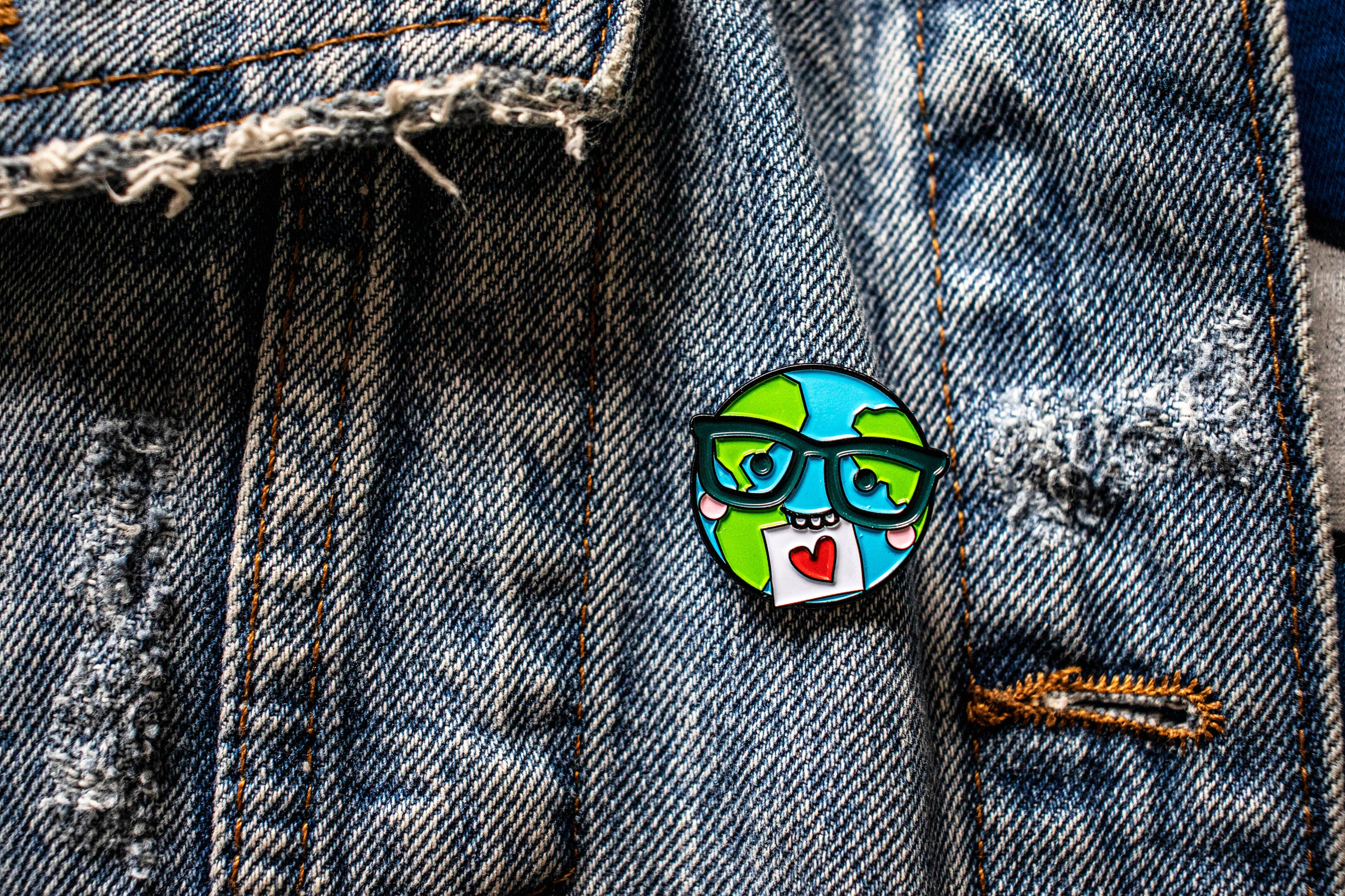 ROFARSO Earth Enamel Lapel Pin Set Cartoon Smiling Face Pin, Accessory For Backpacks Clothing Bags Hats Shirts - View #10