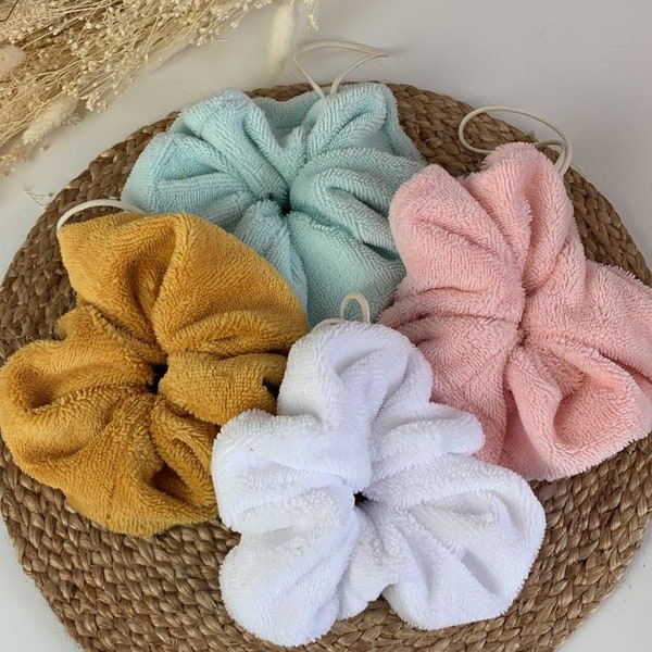 Shower flower in soft bamboo micro sponge