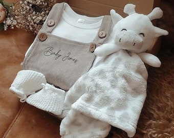 Personalised New Baby Safari Hamper, New Baby Gift, Baby Girl Gift, Newborn gift, New Baby Gift box, Baby Hamper, Baby Shower Gift,Christmas
