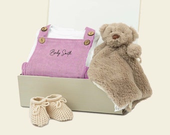 Baby Box Shop Cestas para niñas – Juego de regalo de 17 artículos  esenciales para bebé recién nacido – Cesta de regalo para bebé, cesta de  regalo de bienvenida para niña, juego de regalo para bebé : Bebés 