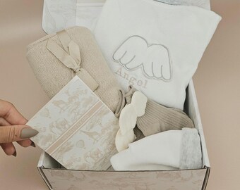 Cadeau personnalisé pour nouveau-né : Combi-short en coton Ailes d'ange, bonnet et chaussettes | Coffret cadeau souvenir unisexe pour baby shower