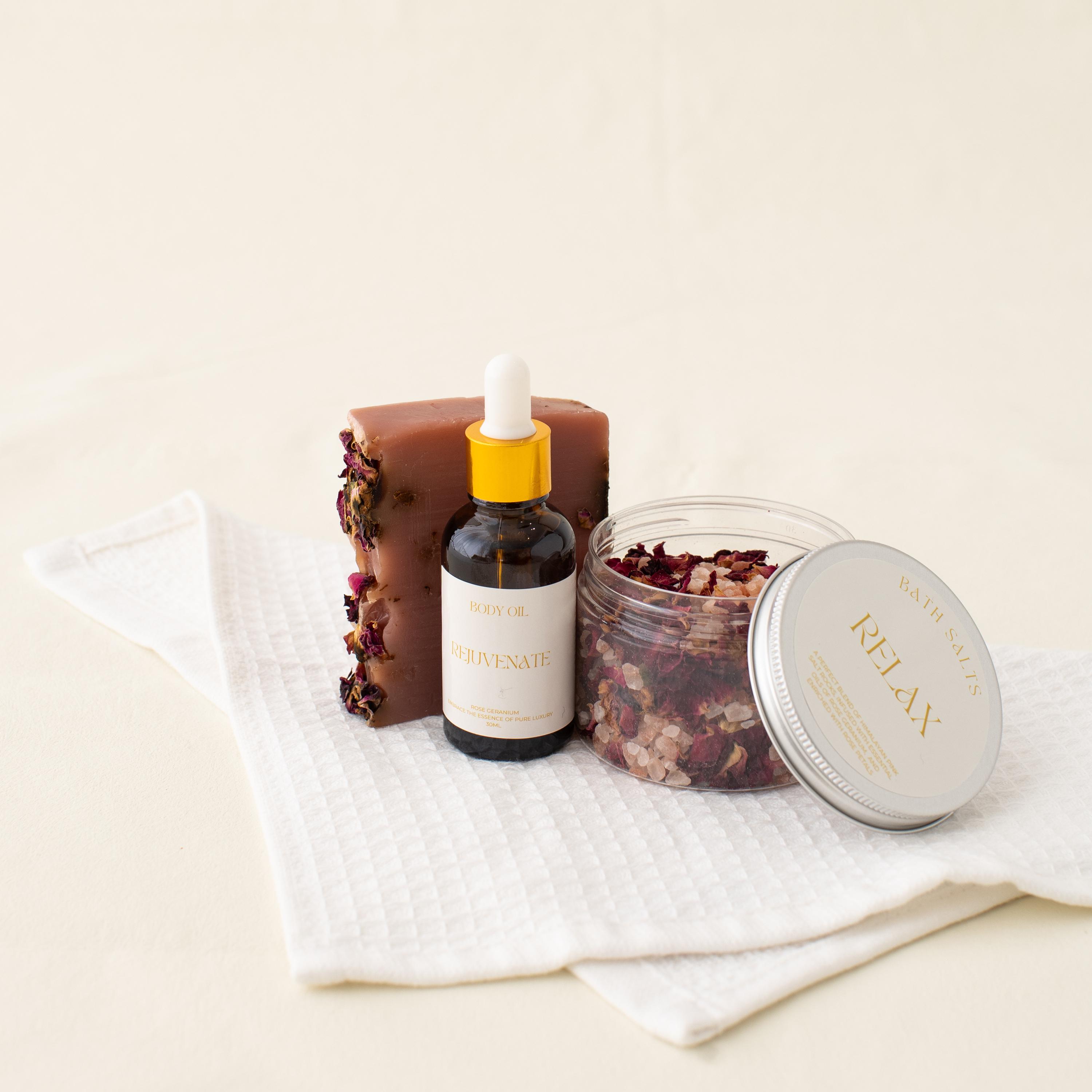 New Mum Gift | Luxury Mum to Be Gift Box | Postpartum Vegan Pamper ...