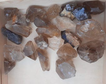 RAW CITRINE Chunks, Brazilian Natural Crystal Pieces, 4-20 pieces,  Manifestation & Solar Plexus Energy
