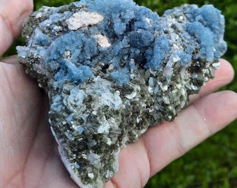 Apatite, Bertrandite, Muscovite & Albite: Rare Synergy from Minas Gerais, Brasil, AAA Quality